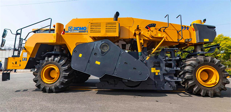 XCMG new road reclaimers XLZ2305K China road cold recycler machine road maintenance equipment price